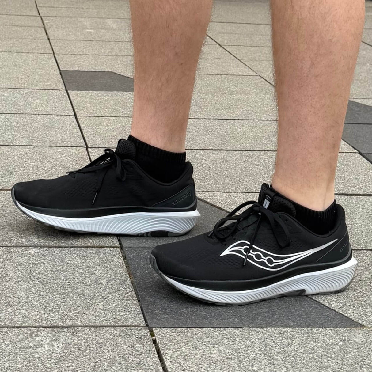 Saucony Echelon 10 Bred Herr